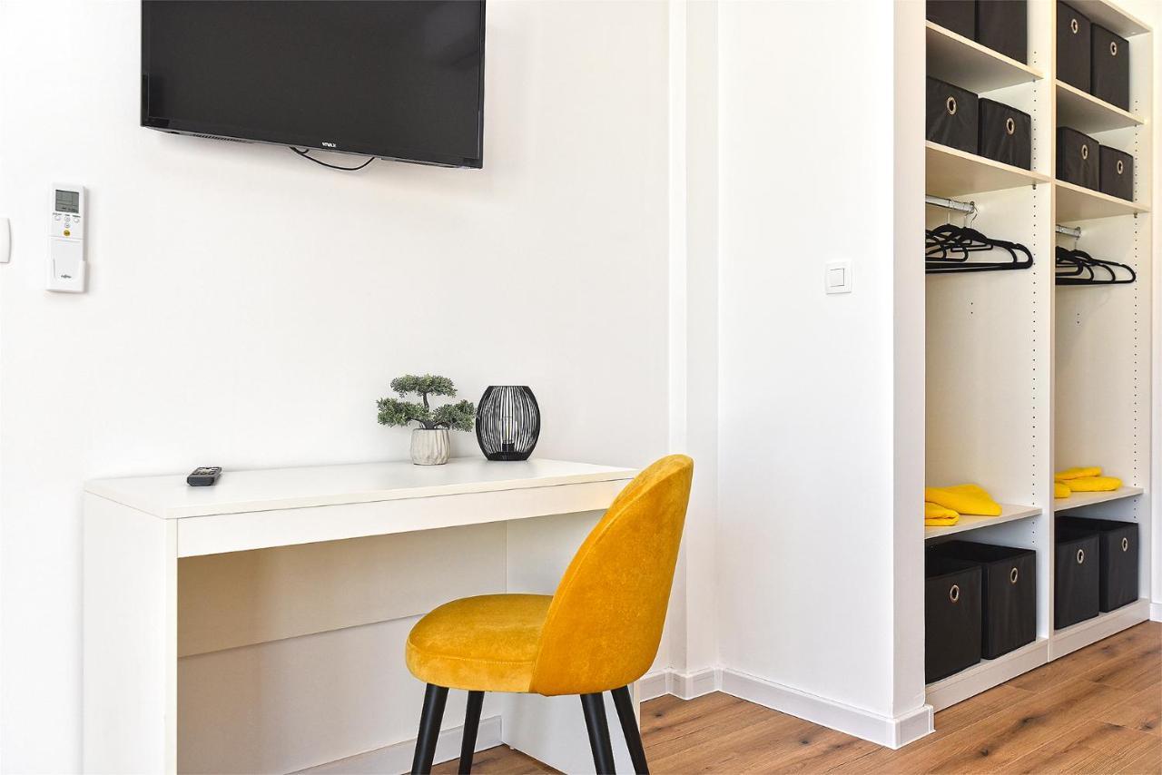 Villa Jlo 2 Mit 4 E-Bikes Peroj Esterno foto